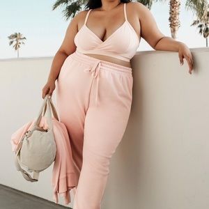 Fabletics dusty rosette go-to sweatpants size 1X